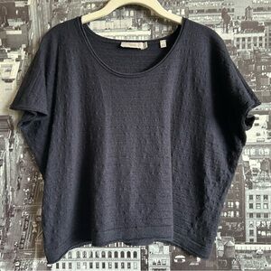 Vince. Wool Cashmere Short Sleeve Navy Top